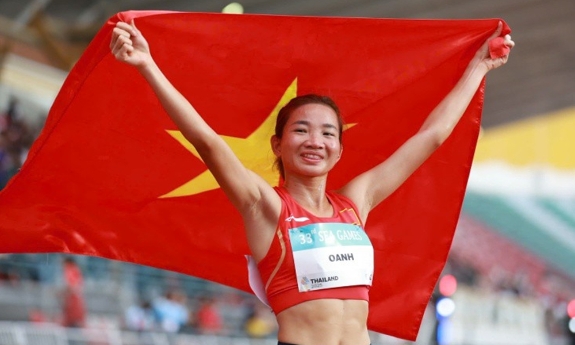 Nguyễn Thị Oanh giành Huy chương Vàng 3.000m vượt chướng ngại vật, đi vào lịch sử SEA Games 33